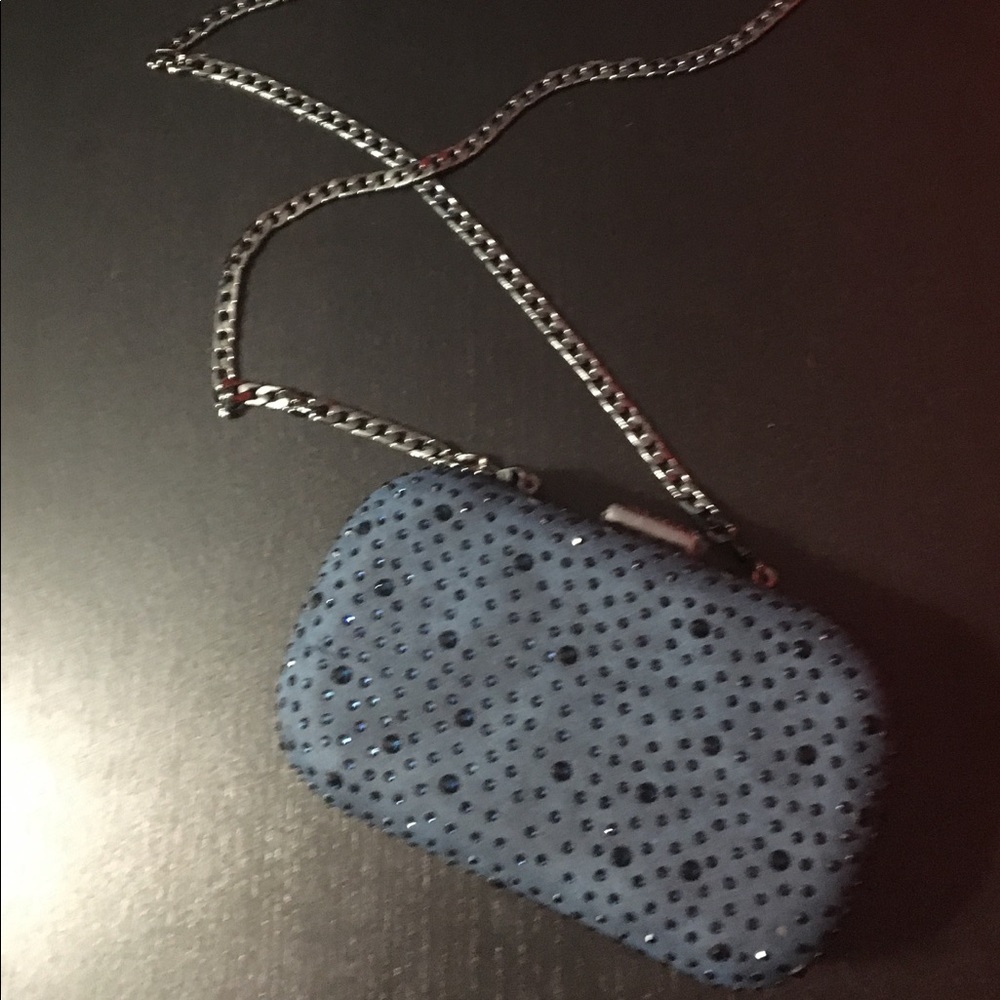 Super cute chained clutch